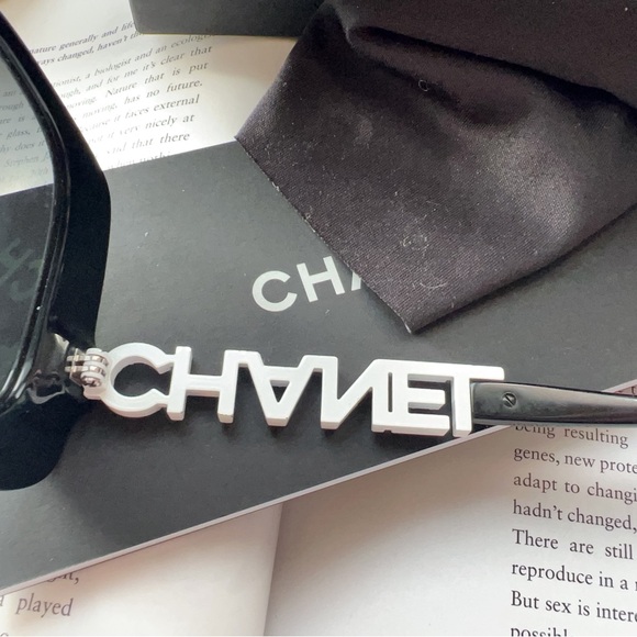 Chanel Square Crystal Logo Sunglasses Grey and Black - Picture 6 of 6